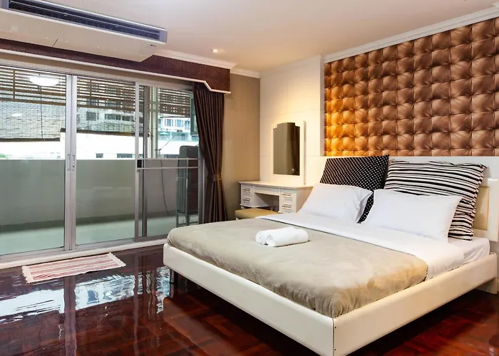 Clean Comfy Cozy Easy To Go Siam Paragon And Chatuchak Market Apartment *